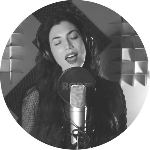 pola-bio Fotografía de Pola Carranza cantando